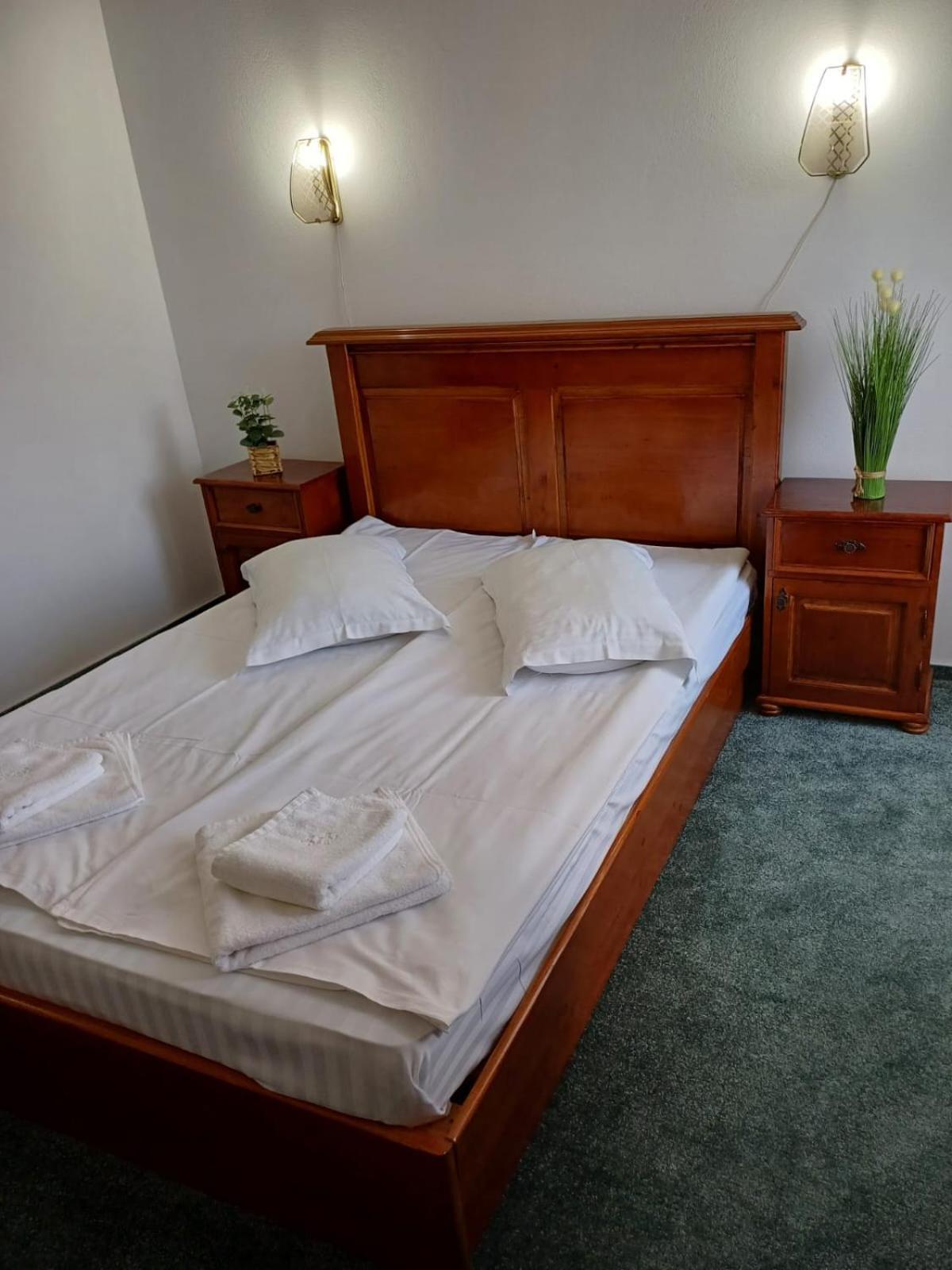 Hotel Hefaistos - Совата Екстер'єр фото