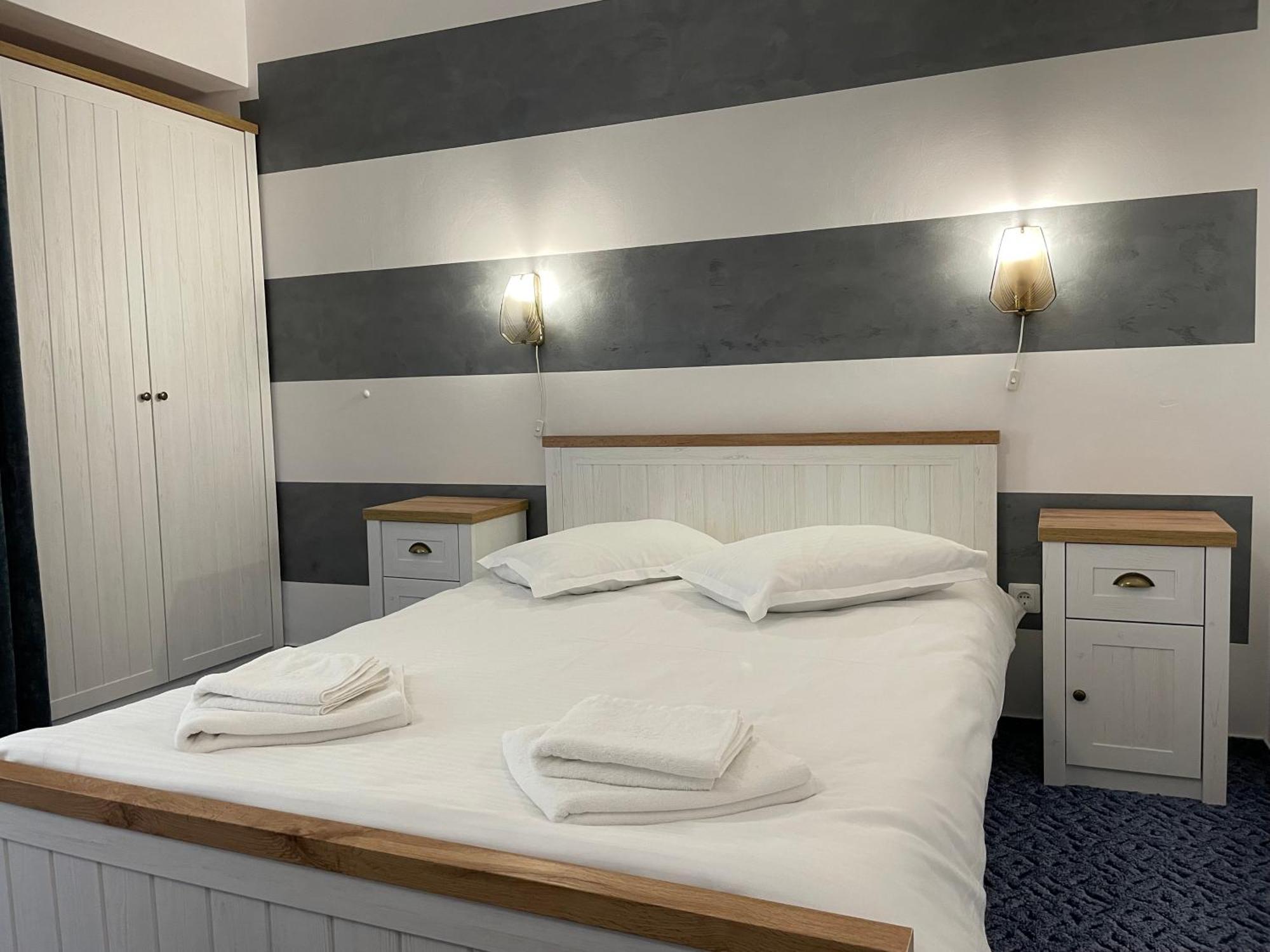 Hotel Hefaistos - Совата Екстер'єр фото